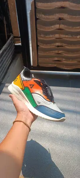 Sepatu aerostreet 2d cartoon size 39