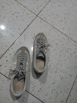 Onitsuka tiger size 41-42