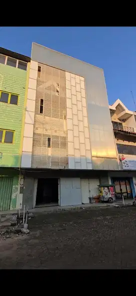 Dijual Ruko Gandeng di Daan Mogot Baru