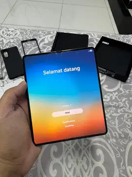 Samsung Fold 5 Ex SEIN 512Gb Grey Online Exclusive Mulus Banyak Hadiah
