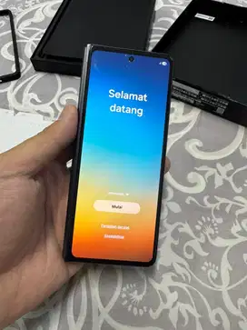 Samsung Fold 5 Ex SEIN 512Gb Grey Online Exclusive Mulus Banyak Hadiah