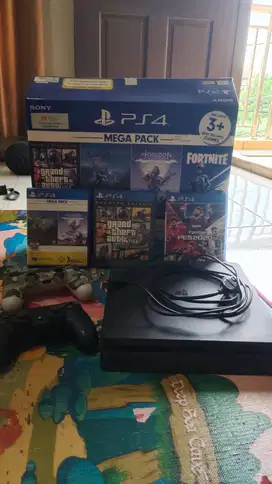PS 4 slim 1TB Plg