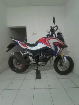 Cb150x 2022 lengkap like new jrg di pakai sudah pake velg jari jari