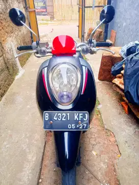 Honda scoopy 2012