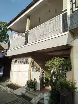 Dijual Murah rumah tingkat Perum 4 Cibodas