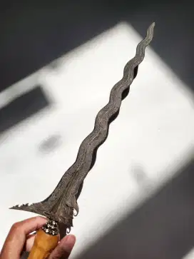 Keris Sengkelat