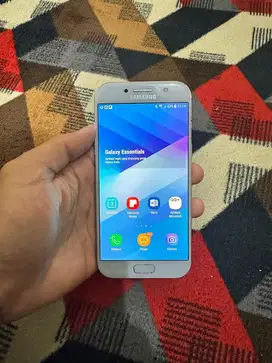 Samsung A5 2017 NFC 3/32Gb