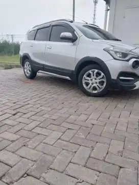 Datsun cross 2018