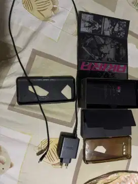 Jual santai Asus ROG 5S 12/256gb second/bekas like new