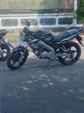 Yamaha vixion hitam thn 2009 pajak hidup ss kompit