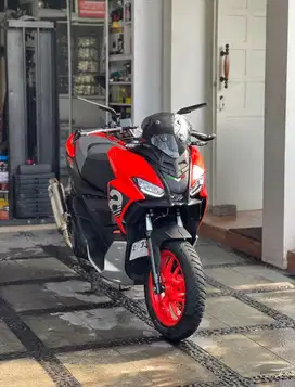 Aprilia SR GT 200 2022