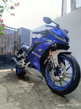 Dijual cepat Yamaha R15 2021 ganteng