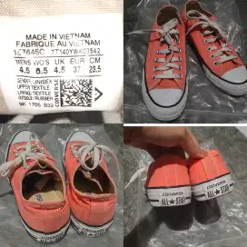 preloved sepatu converse usinex warna orang size 37 kondisi like new