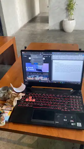 ASUS TUF GAMING F15 FX506LH i5-10300H 8GB 512GB GTX1650 4GB W10 144HZ