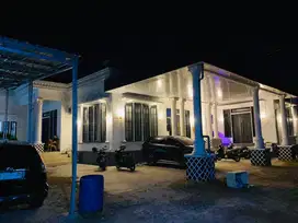 Di sewakan 1 buah rumah cocok untuk yg sdh berkeluarga