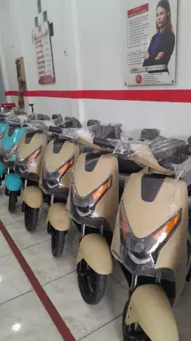 Sepeda Listrik Uwinfly D75