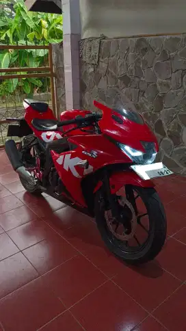 Suzuki GSX R 150 2017