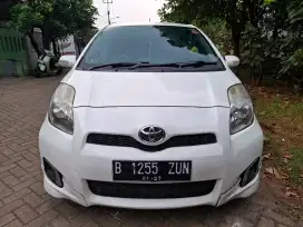 Toyota Yaris E 2012 Bensin