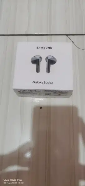 Di jual headset Galaxy Buds3
