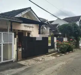 Murah Rumah di Komplek Ujung Berung Indah