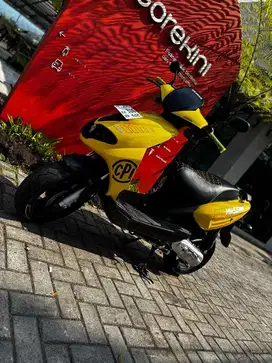 Sanex Hussar ( CPI ) 2000
