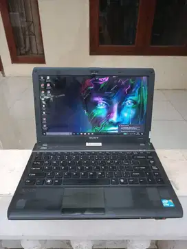 Sony Vaio VPCS113FG Series Core i3 Ram 4Gb HDD 500Gb