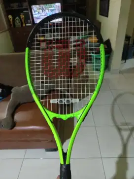 Raket tenis Wilson