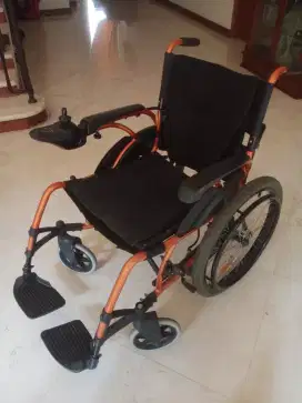 Kursi Roda Elektrik