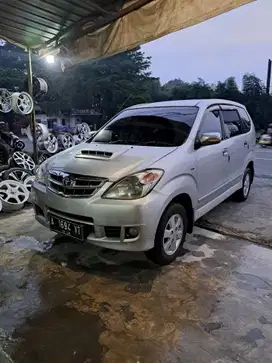 Toyota Avanza 2011 Bensin