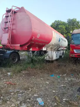 Tangki aluminium 32000 liter