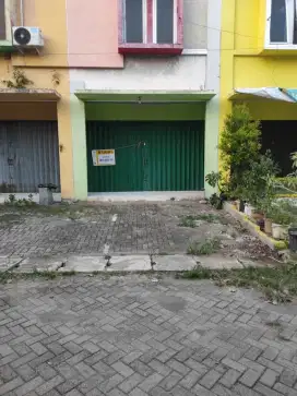 Disewakan ruko Emerald Tembalang
