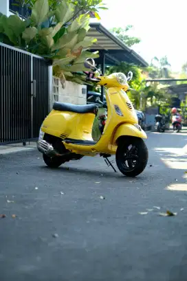 PIAGGIO VESPA MATIC LX 125 IGET TAHUN 2018