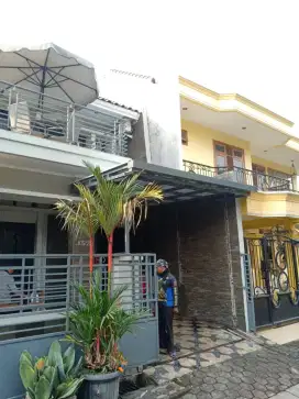 Kanopi Rangka Besi + Atap Alderon – Kuat & Tahan Lama