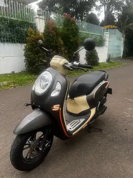 Dijual honda scoopy fashion tahun 2023