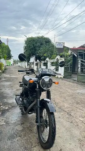 FOR SALE KAWASAKI W175 SE 2022