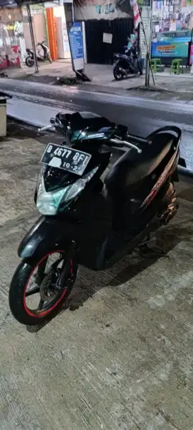 Dijual beat esp 2015 pajak idup standar