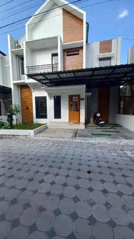Disewakan Rumah Baru Skandinavian