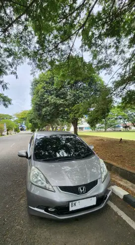 DIJUAL...HONDA JAZZ RS TAHUN 2008
