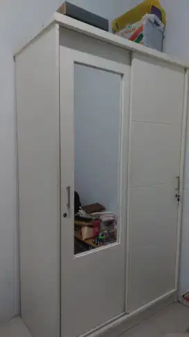 Lemari slider 2 pintu