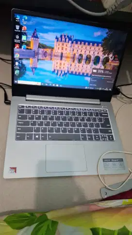 Lenovo Ideapad 330S Slim