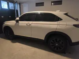 Dijual Mobil Honda HRV-SE Putih 2025 Km Rendah sekali !!!