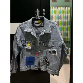 PRELOVED JAKET JEANS WANITA