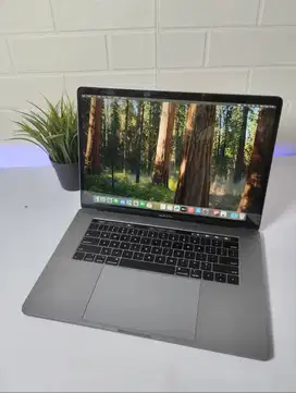 MACBOOK PRO 2018 15INCH TOUCHBAR