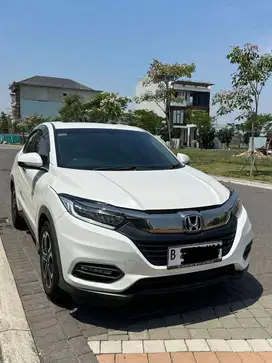 Hrv 2019,SE, facelift, putih.