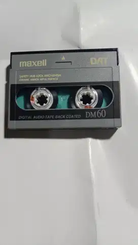 Kaset digital audio tape jadul