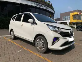 DAIHATSU SIGRA 1.2 X 2023 AT PUTIH KM 22RB