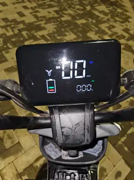 Sepeda listrik DF 8 kondisi oke