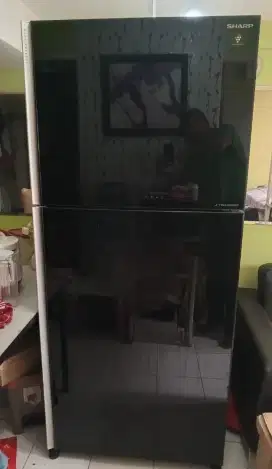 KULKAS SHARP 2PINTU MODEL SJ-IG861PG-BK