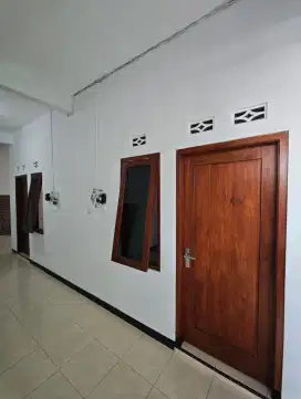 Kos Putri Ibu Ani