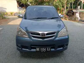 Toyota avanza G